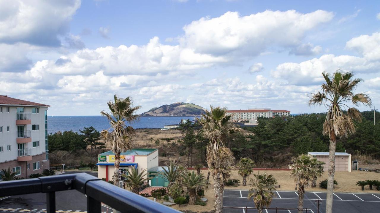 Blue Hawaii Hotel Jeju Buitenkant foto